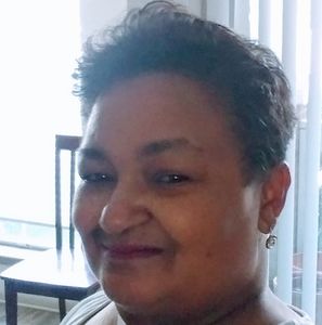 Meet your Posher, Vivian